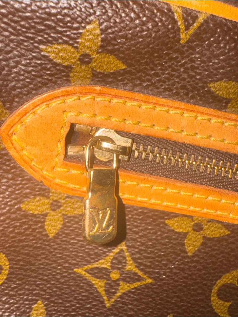 Louis Vuitton classic louis